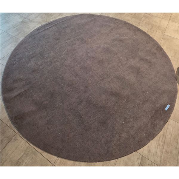 Sandy's - Surya Mystique Rug, Dia. 116" (store display item)