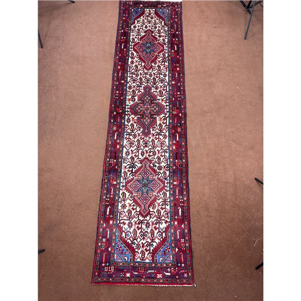 Hamedan 100% Authentic Hand Knotted Wool Persian Rug Handmade in Iran This runner is completely fluf
