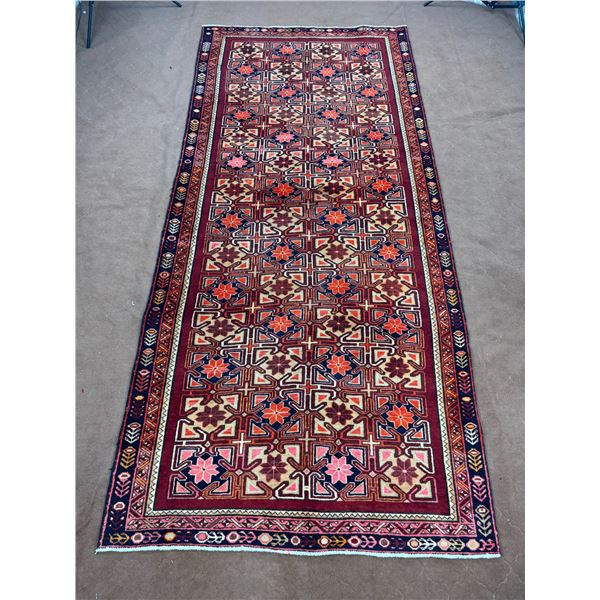 Ardebil 100% Authentic Hand Knotted Wool Persian Rug Handmade in Iran The carpet with checkered patt
