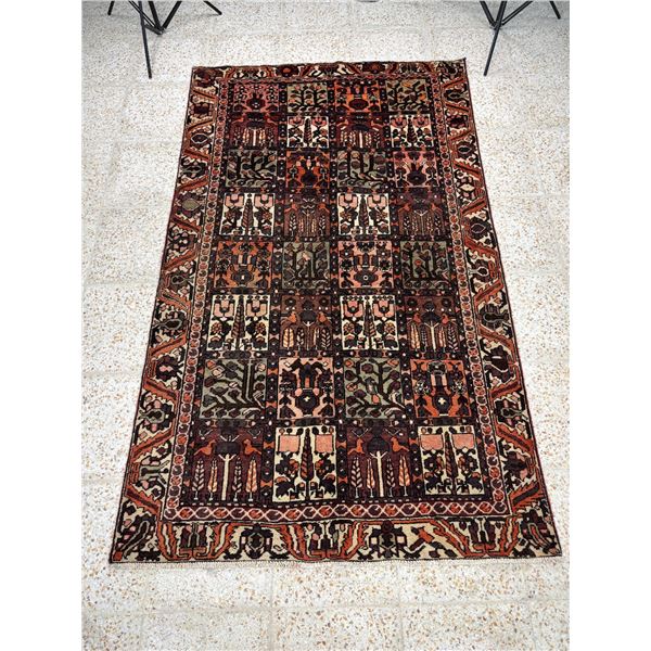 Bakhtiyar 100% Authentic Hand Knotted Wool Persian Rug Handmade in Iran Sheepwool natural colour Che