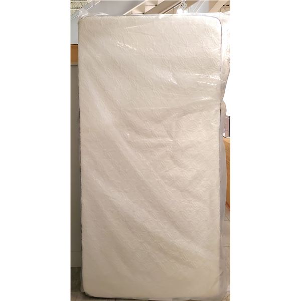 BNIB Kingsdown Twin XL Mattress