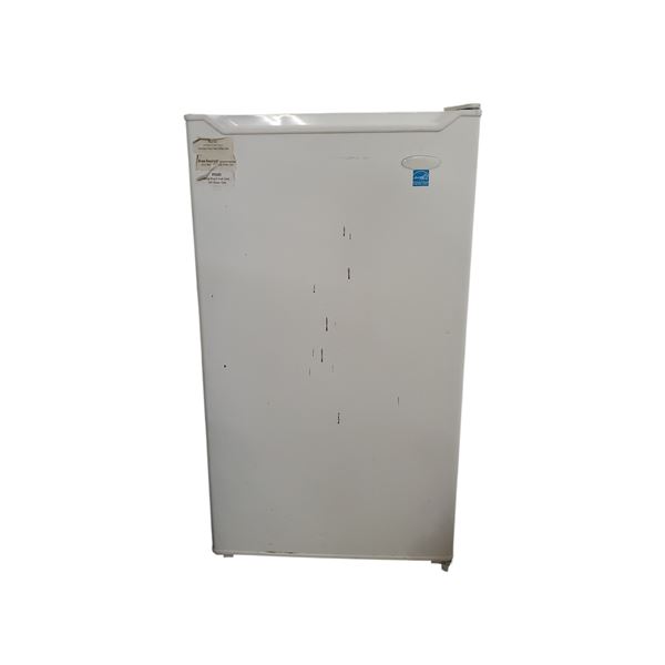 Danby Compact Refrigerator (Model DCR033B1WM)