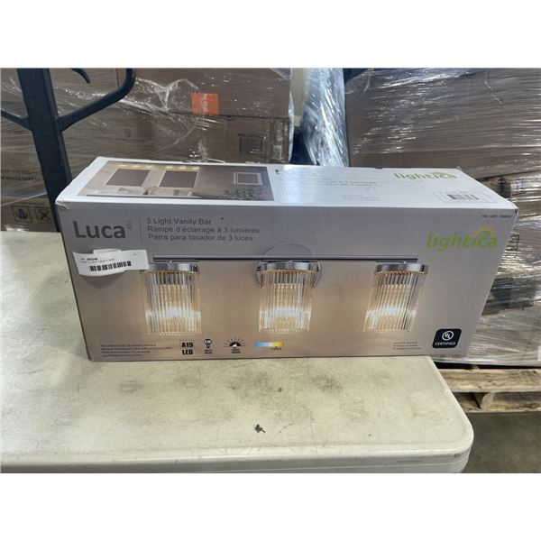LUCA 3 LIGHT VANITY BAR