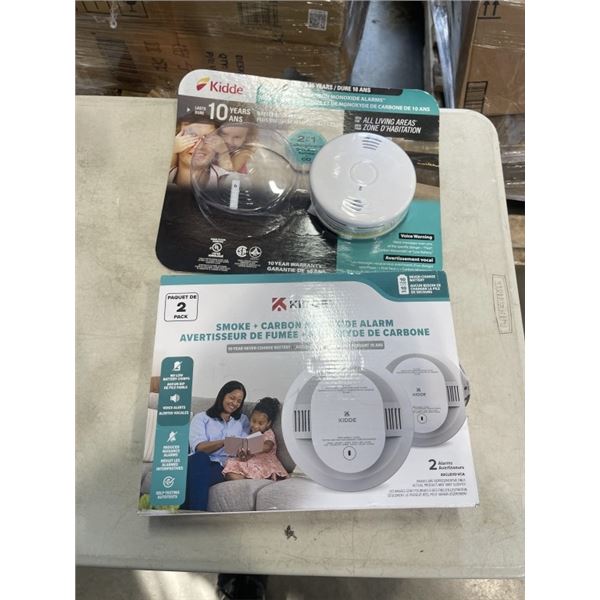 3 KIDDE SMOKE AND CARBON MONOXIDE ALARMS
