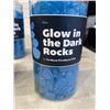 Image 2 : 4 NEW TUBS OF BLUE GLOW IN THE DARK ROCKS