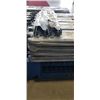Image 3 : 70 NEW EZ-RECT 18 INCH CENTRE SHELF SUPPORTS