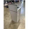 Image 3 : COMMERCIAL GARBAGE BIN WITH DOOR