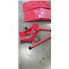 Image 5 : RED MOTORCYCLE / DIRT BIKE WHEEL CHOCK, AND 2 RAMPS