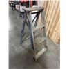 Image 1 : 3FT WOOD STEP LADDER