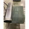 Image 1 : COMMERCIAL DOOR MAT AND ROLL END OF COMMERCIAL RUBBER BACKED CARPET