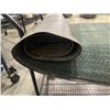 Image 4 : COMMERCIAL DOOR MAT AND ROLL END OF COMMERCIAL RUBBER BACKED CARPET