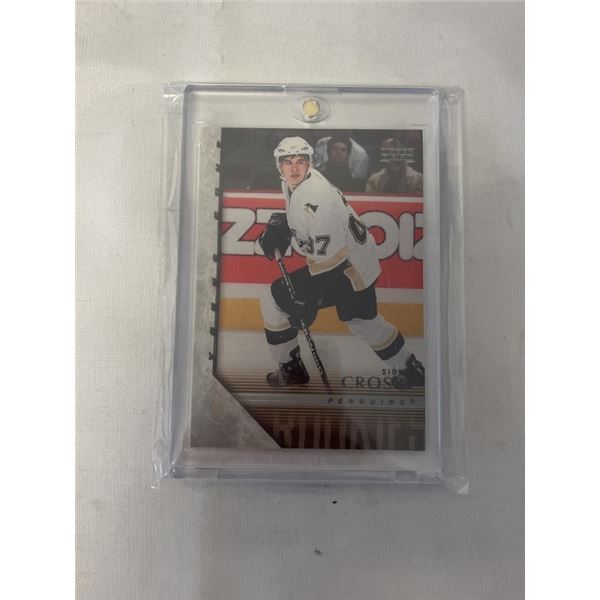 YOUNG GUNS SIDNEY CROSBY HOCKEY CARD - UNAUTHENTIC