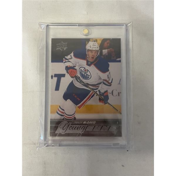 YOUNG GUNS CONNOR MCDAVID HOCKEY CARD - UNAUTHENTIC