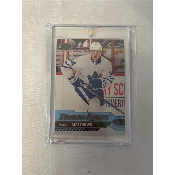 YOUNG GUNS AUSTON MATTHEWS HOCKEY CARD - UNAUTHENTIC