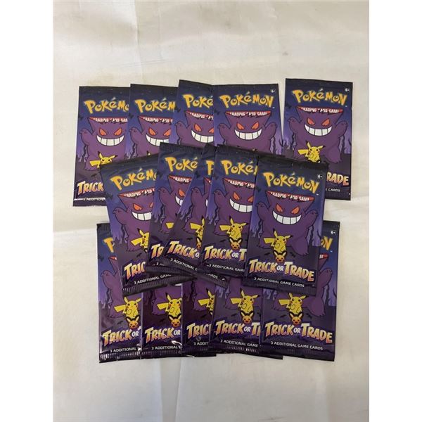 15 POKEMON TRICK OR TRADE TRADING CARD PACKS
