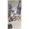 Image 3 : LOT OF HOCKEY CARDS