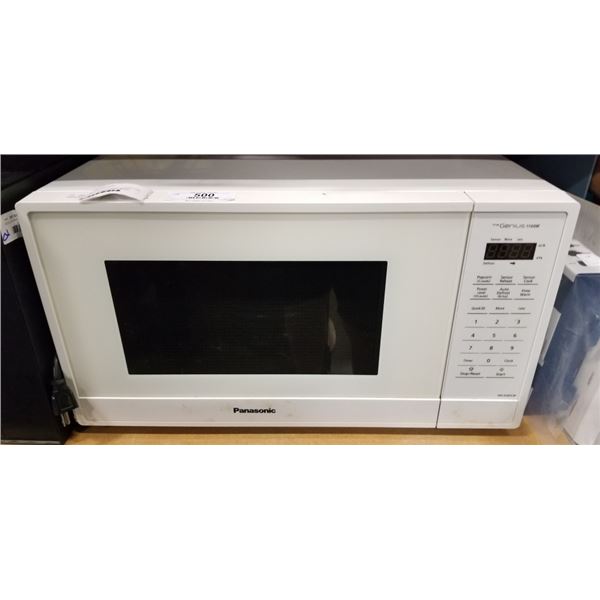 PANASONIC 1.3 CU. FT GENIUS MICROWAVE - TESTED WORKING, RETAIL $229