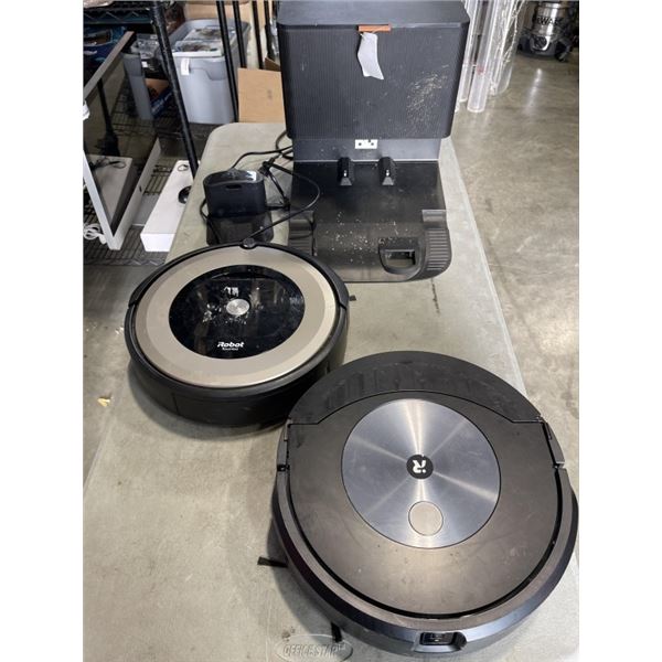 TWO IROBOT VACUUMS STORE RETURNED BOTH CHARGE AND TURN ON