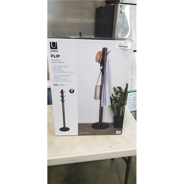 UMBRA COAT RACK