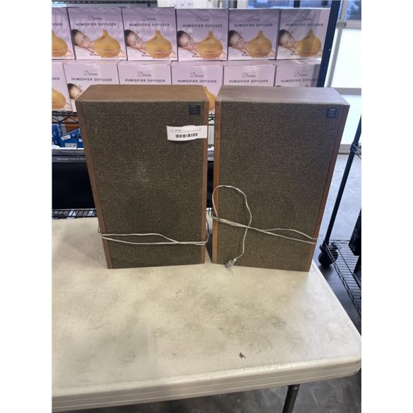 PAIR OF VINTAGE NORESCO WOOD CASED SPEAKERS