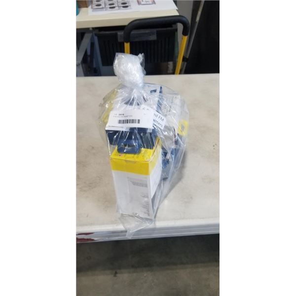 6 BOXED FM TRANSMITTERS