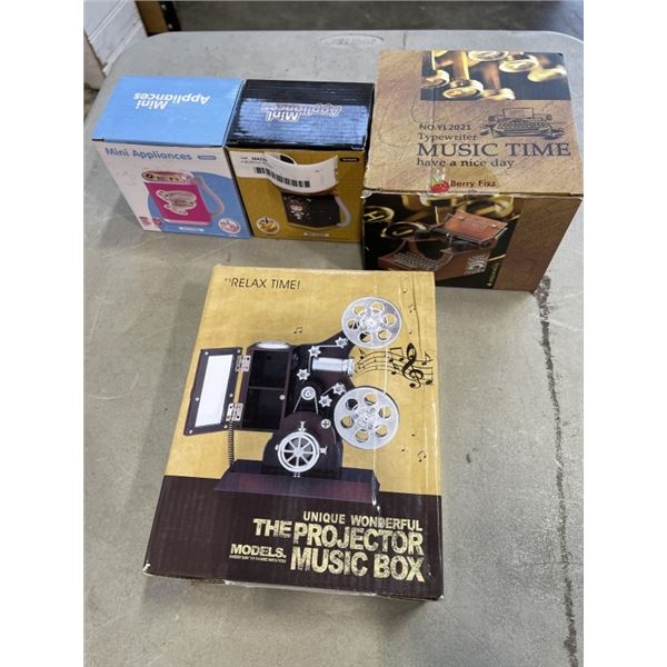 4 MUSICAL BOXES