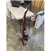 Image 2 : ELECTROLUX CORDLESS 2-IN-1 VACUUM WITH CHARGER WORKING