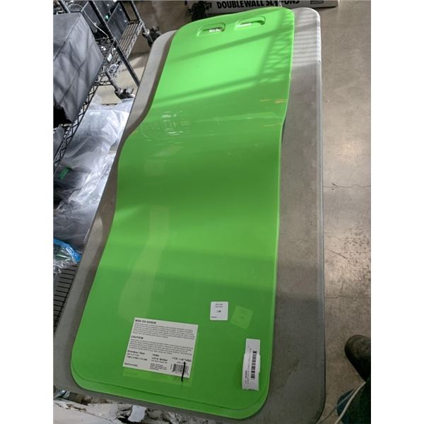 12 NEW SNOW TURBO CARPETS, 17 X 48