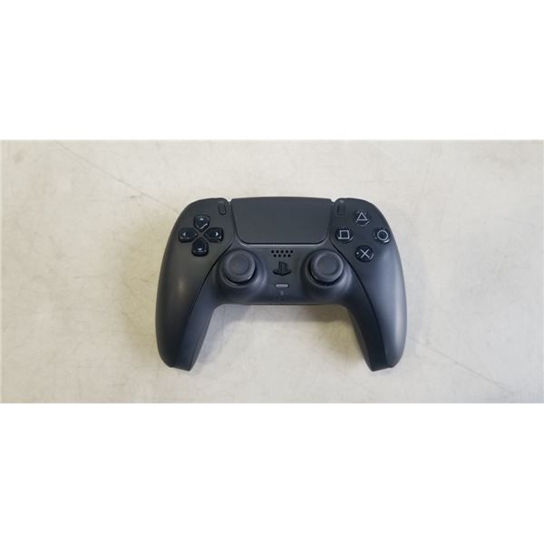 PS5 DUALSENSE WIRELESS CONROLLER - TESTED WORKING, RETAIL $94