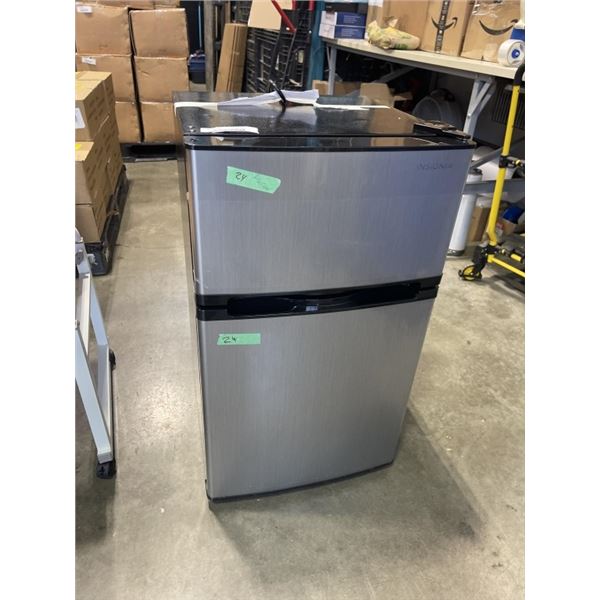 INSIGNIA 3 CUBIC FOOT REFRIGERATOR RUNNING BUT NOT COOLING