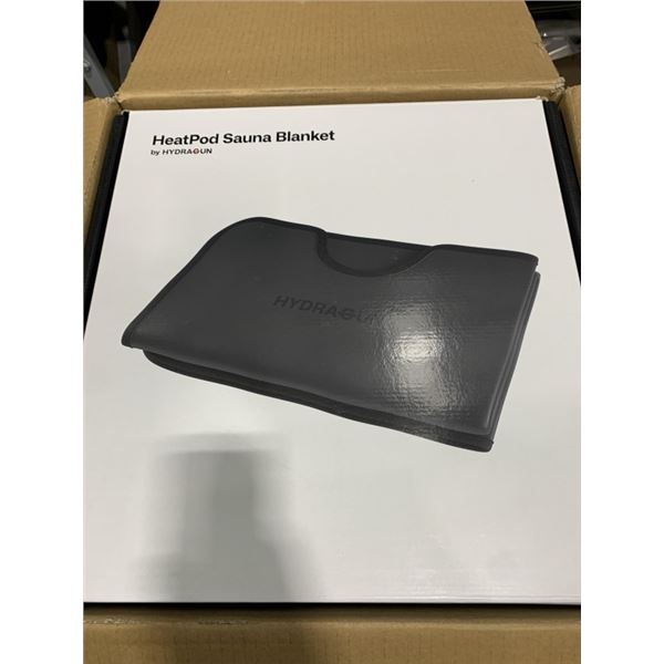 AS NEW THERAGUN HEATPOD SAUNA BLANKET COMPLETE WITH CONTROLLER AND SAUNA BLANKET ABSORBING INSERT