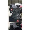 Image 3 : 2 NEW EXTREME PRO GEL KNEE PAD SETS