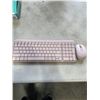 Image 2 : LOGITECH MK250 WIRELESS KEYBOARD AND MOUSE COMBO - TESTED WORKING