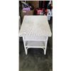 Image 2 : 2 WHITE WICKER SIDE TABLES