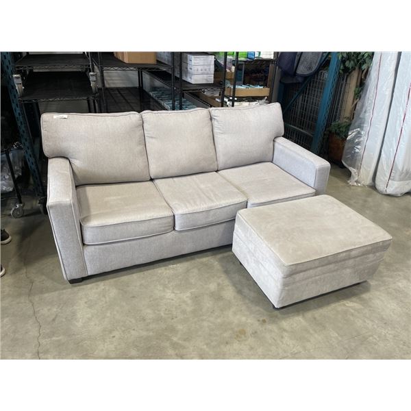 GREY FABRIC PULL OUT SLEEPER SOFA WITH ROLLING OTTOMAN