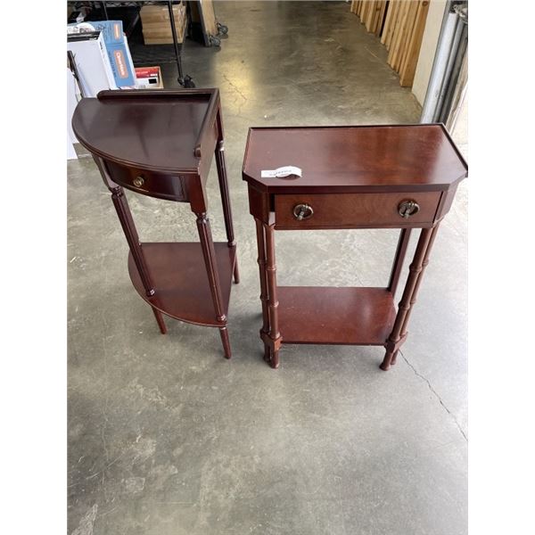 2 SIDE TABLES