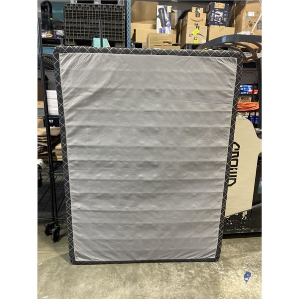 QUEENSIZE BOXSPRING, CLEAN