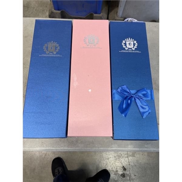 3 NEW ANIMAL BOUQUET SETS