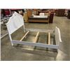 Image 3 : WHITE DOUBLE SIZE ORNATE BEDFRAME