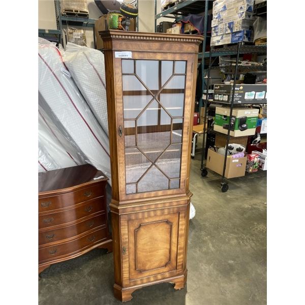 GLASS DOOR CORNER CABINET