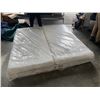 Image 1 : AS DOUGLAS SPLIT KING 'ALPINE', 2 TWIN XL MATTRESSES