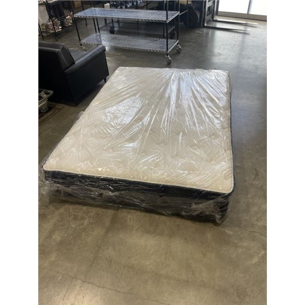 AS NEW LOGAN AND COVE PINNACLE QUEENSIZE MATTRESS