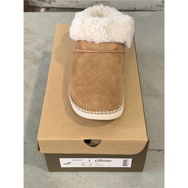 NEW OLUKAI KU'I TAN BONE  SIZE WOMENS 7 SLIPPERS