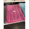 Image 3 : 6 NEW SOFT MEMORY FOAM BATH MATTS, 3 ARE 19 X 31, 3 ARE 23 X 35