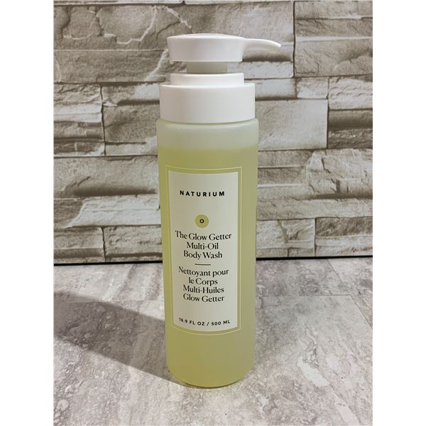 Naturium The Glow Getter Multi-Oil Body Wash - 500ML