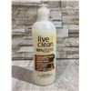 Image 1 : Live Clean Coconut Milk Moisturizing Body Wash - 1L