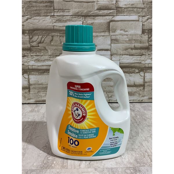 Arm & Hammer Super Concentrated Laundry Detergent - Sensitive Skin - 2.96L