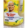 Image 2 : Mr. Clean Platinum Antibac Lemon Scent Multi-Surface Cleaner