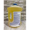 Image 3 : Mr. Clean Platinum Antibac Lemon Scent Multi-Surface Cleaner