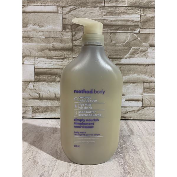 Method Body - Coconut - Rice Milk - Shea Butter Body Wash 828ml